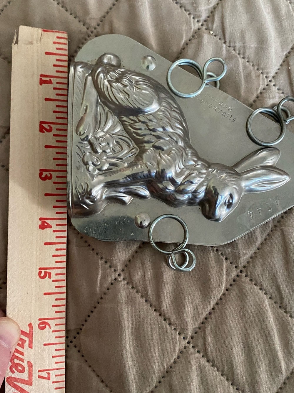 Vintage Holland Handicrafts Rabbit 4044 Bunny Chocolate Mold - Picture 10 of 10